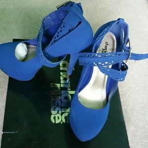 Cobalt blue pumps